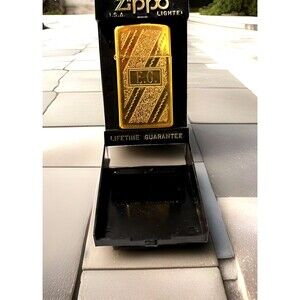 Vintage 80’s Zippo Gold Tone Slim Lighter